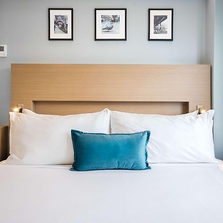 Wingate By Wyndham Bronx Haven Park Hotel New York Exterior photo