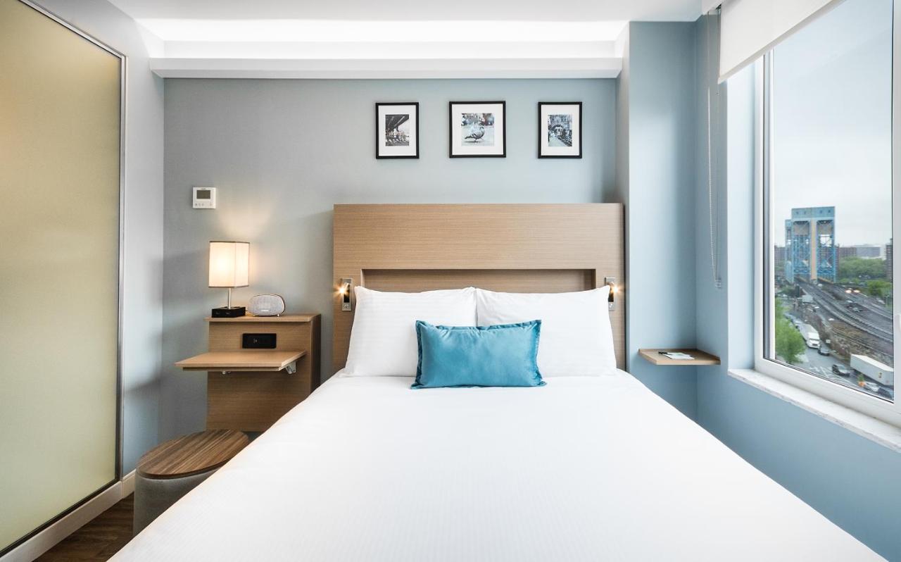 Wingate By Wyndham Bronx Haven Park Hotel New York Exterior photo
