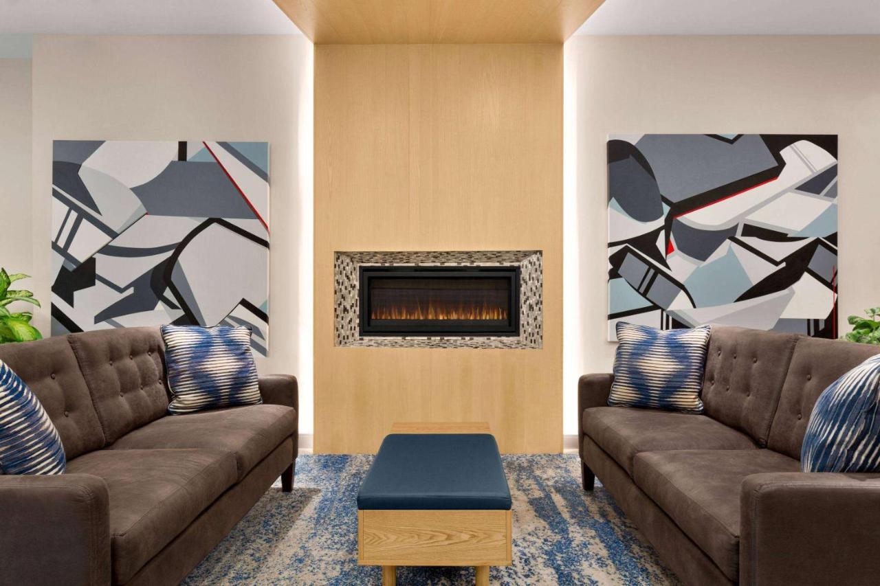 Wingate By Wyndham Bronx Haven Park Hotel New York Exterior photo