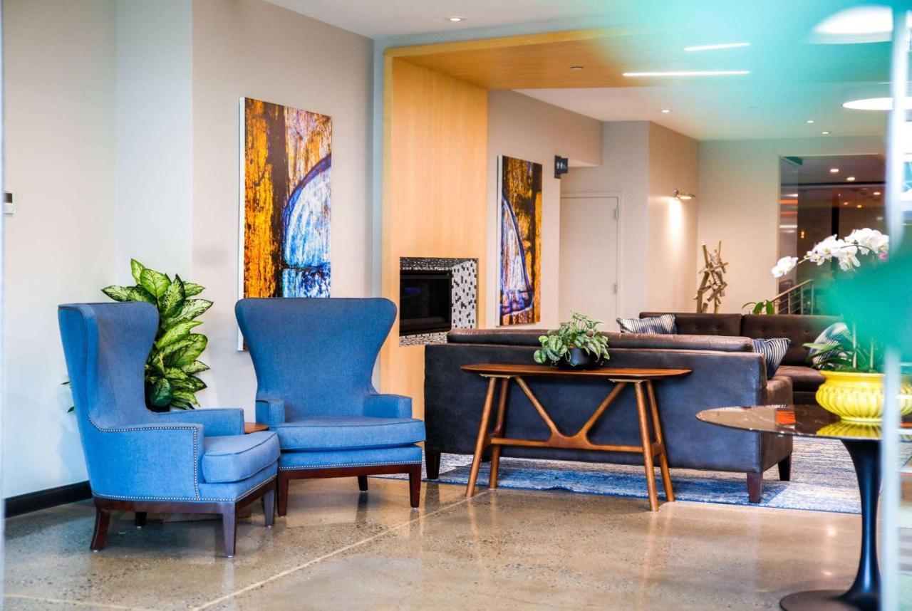 Wingate By Wyndham Bronx Haven Park Hotel New York Exterior photo